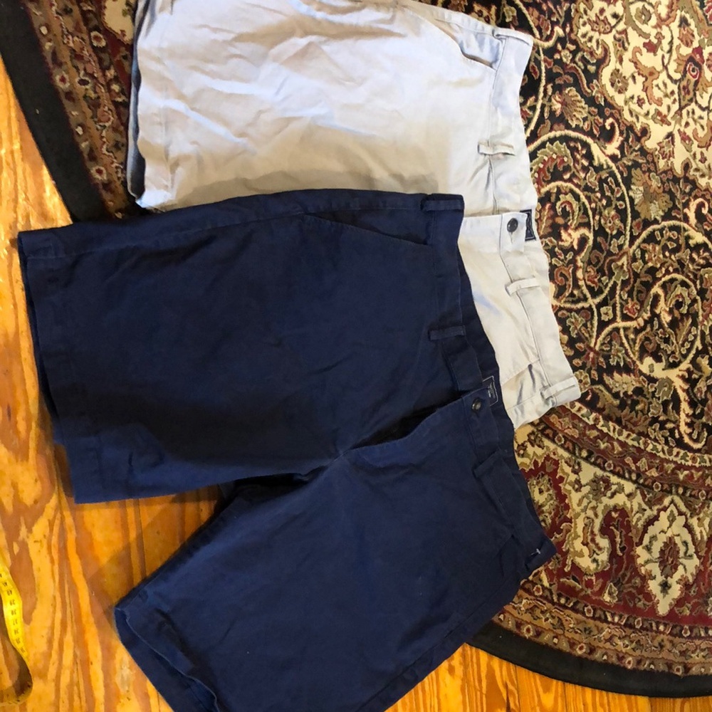 Men's Gap 2 Navy and Gray Shorts